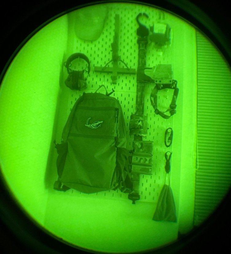 Night vision PVS-7 Gen 3 (Omni VII)
