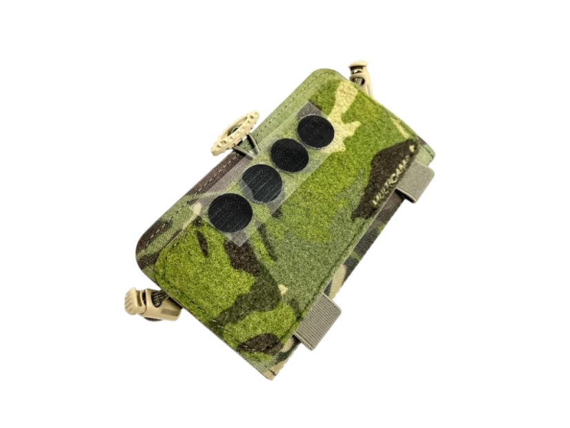 Custom Gear VOLVERIN SMARTPHONE CASE - Barva: M81 Woodland