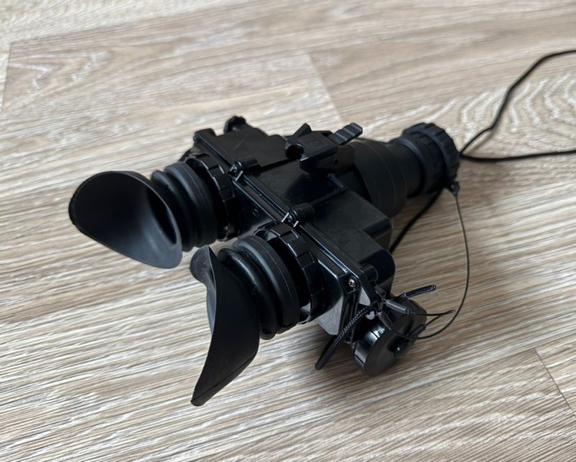 Night vision PVS-7 Gen 3 (Omni VII)