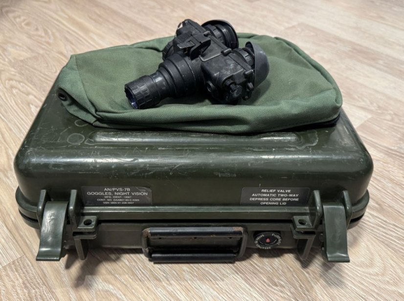 Noční vidění PVS-7 (AN/PVS-7B) Omni VII